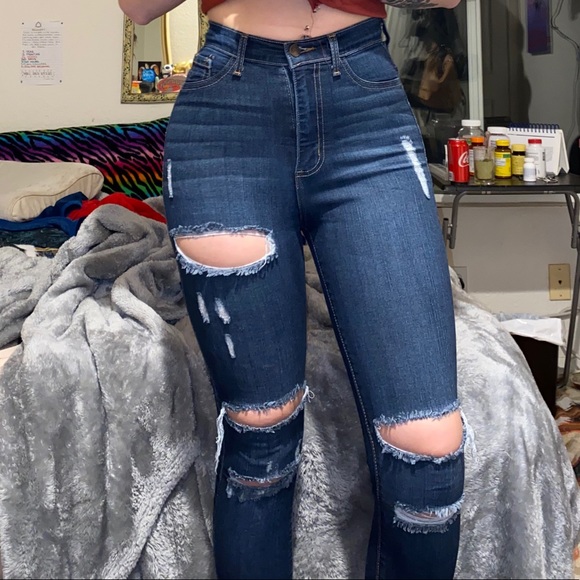 Fashion Nova Denim - Fashion Nova High-Waisted Skinny Jeans - Ripped